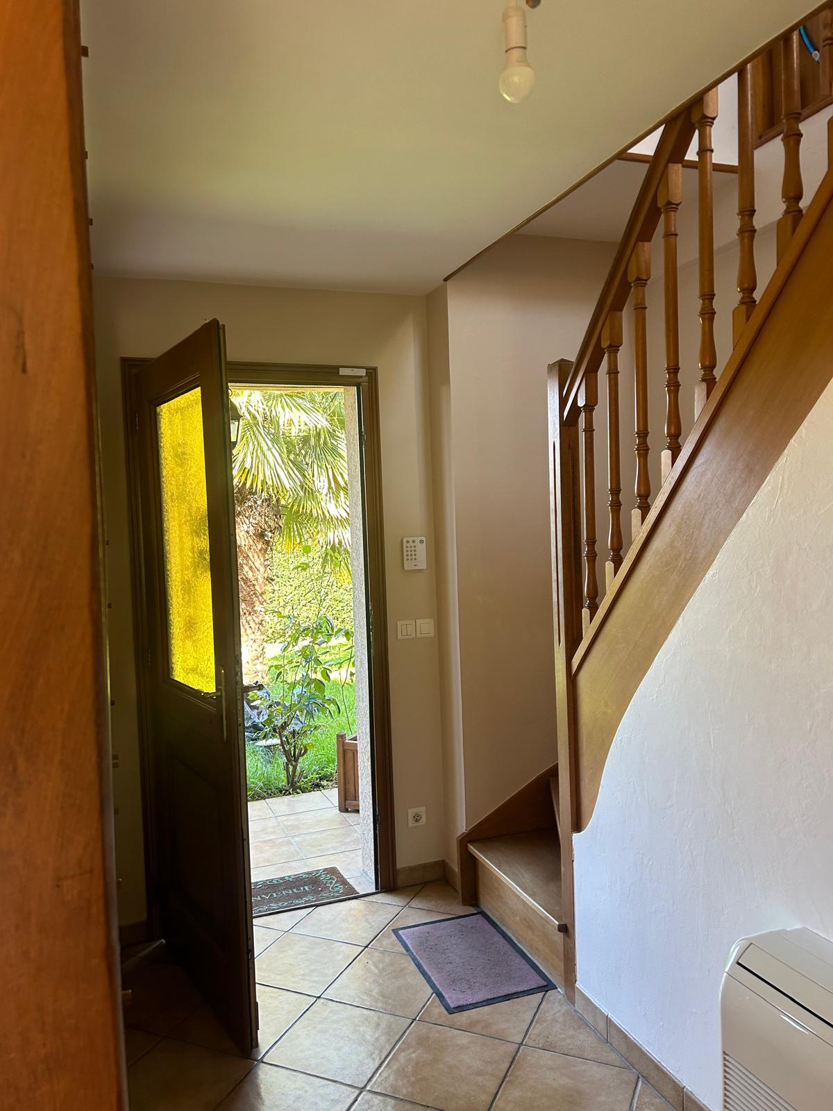 6962e889-32d5-4ed8-b73c-1e552b4edf01